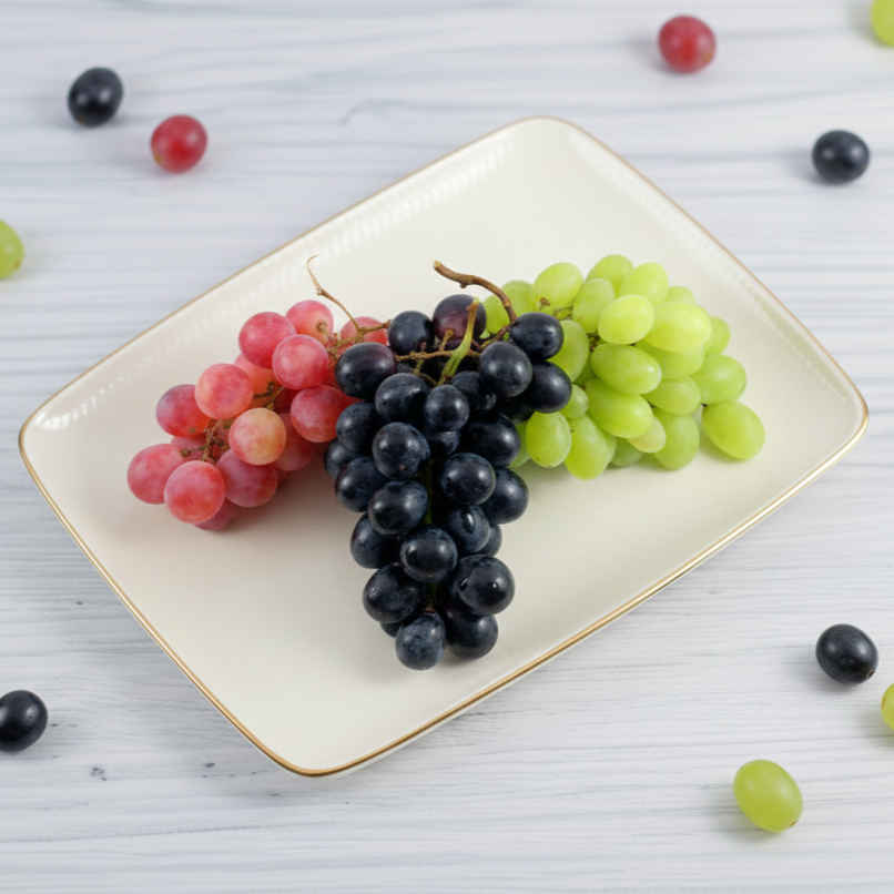 Green, Black & Red Mix Grapes (Seedless)