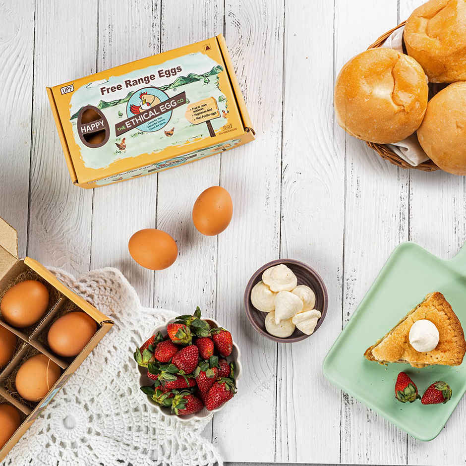 The Ethical Eggs Co. Free Range Eggs, 12 Pieces - Free to roam outdoors, Veg Feed, Non-fertile
