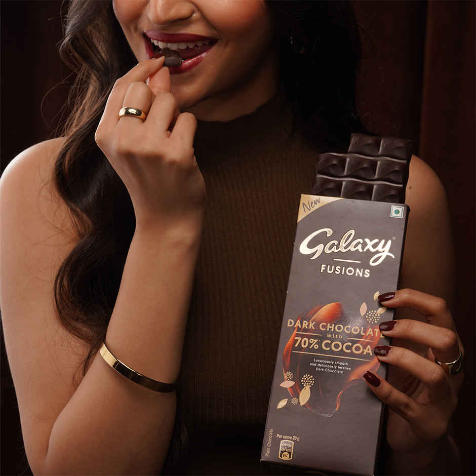 Galaxy Fusions Dark Women's Day Special Chocolate Bar With 70% Cocoa