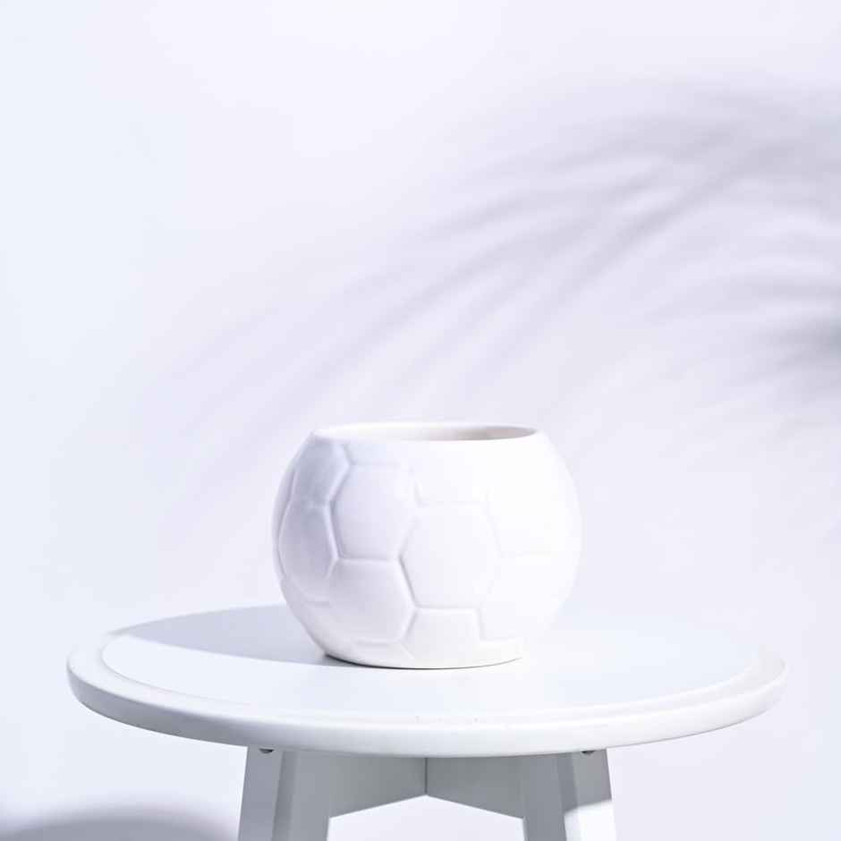 Uagoo Football Ceramic Pot (White)