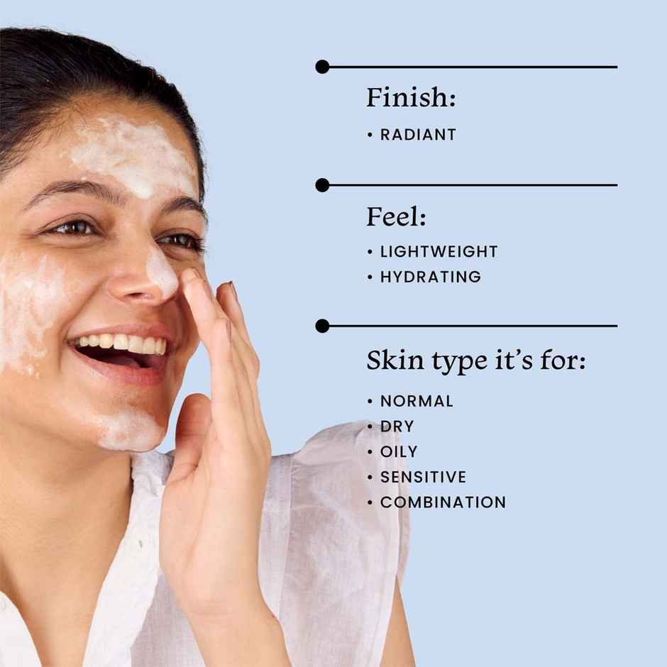 Foxtale Hydrating Face Wash With Hyaluronic Acid, Vitamin B5 For Women, Men -Makeup Remover