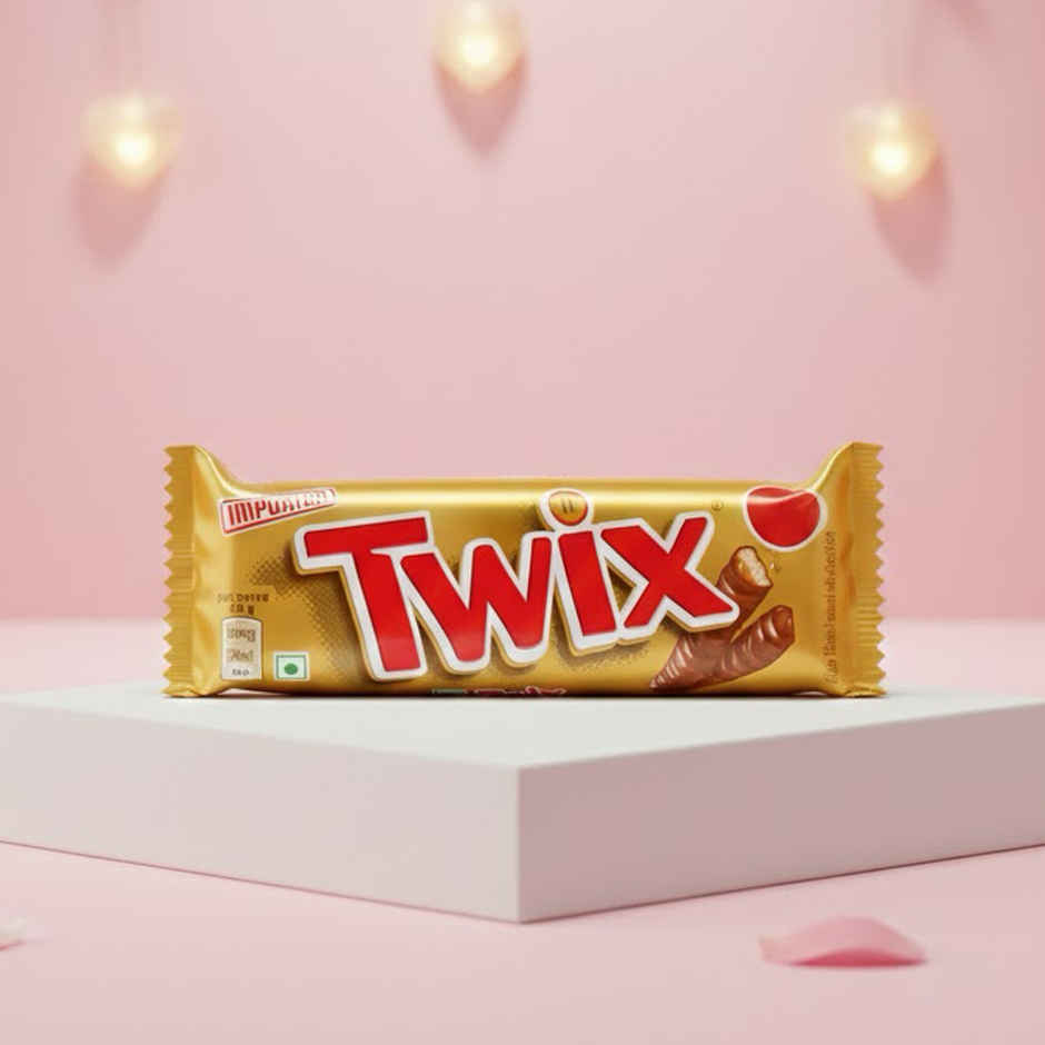 Twix Crunchy Cookie Rich Milk Chocolate Bar With Goodness Of Wafer (50g) & Davidoff Rich Aroma Instant Coffee  (100g) Combo