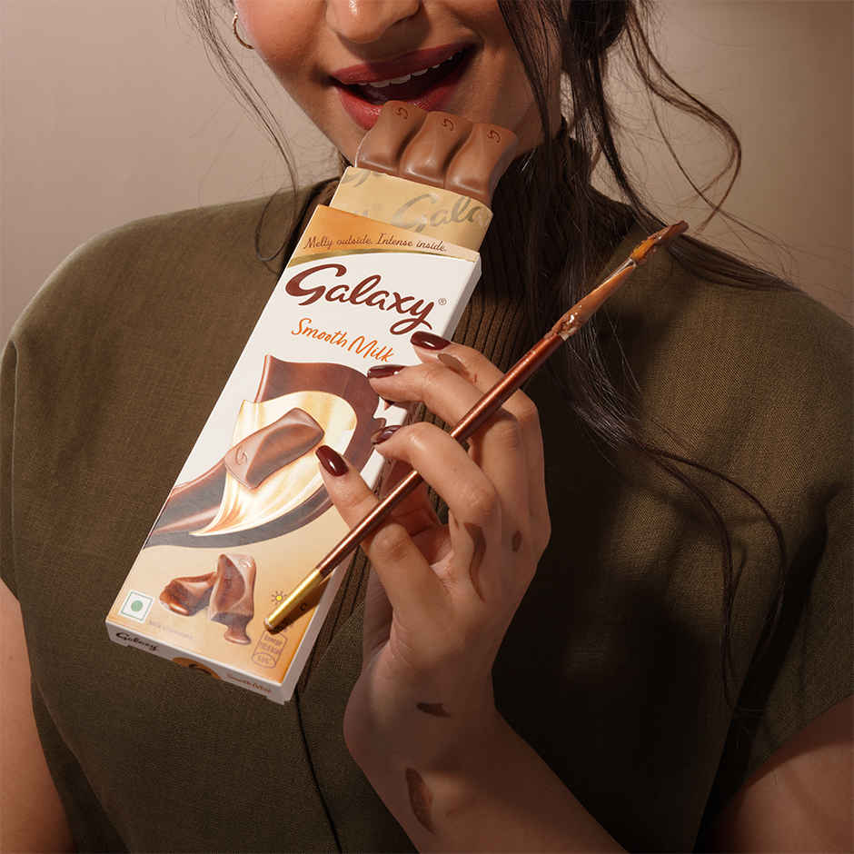Galaxy Smooth Milk Women's Day Special Chocolate Bar For Gifting