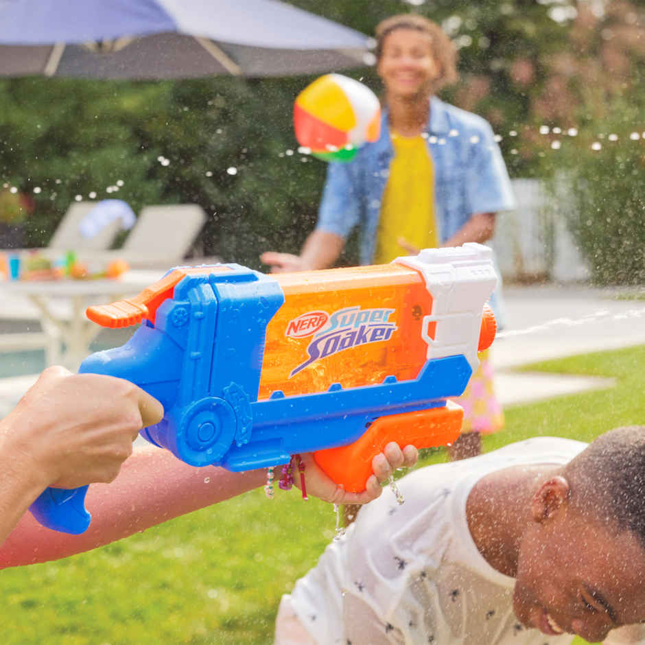 Nerf Super Soaker Flip Fast Fill Water Blaster | 30 Fluid Ounce Tank | Water Toy | Toy Gun