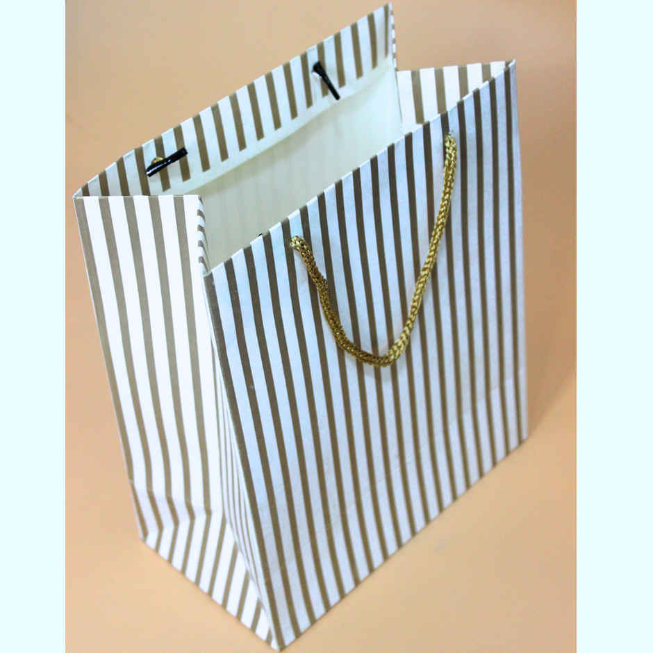 SE7EN Lines Design Gifting Paper Bag | Golden - M