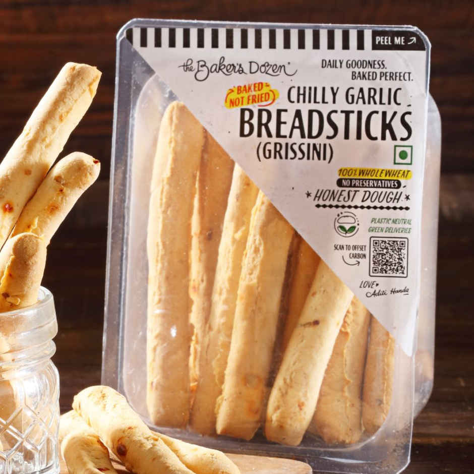 The Baker's Dozen Banana Walnut Cake & The Baker's Dozen Zero Maida Breadsticks Snack Combo