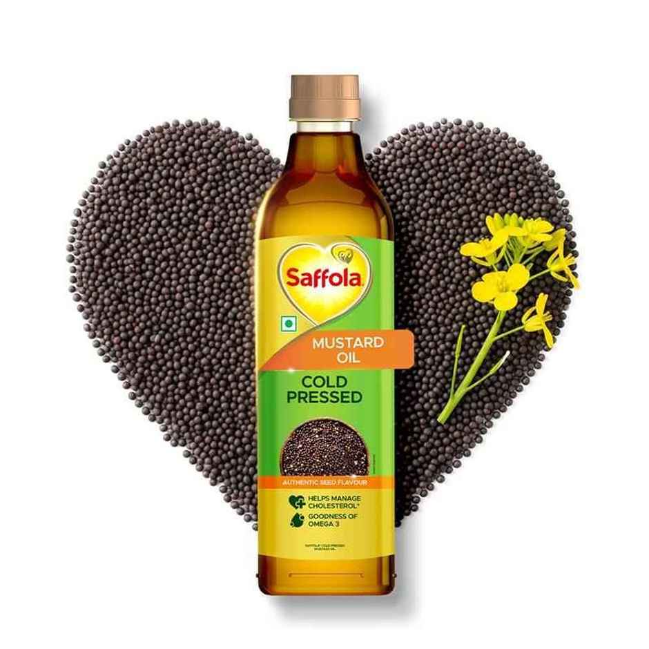Saffola Gold Oil, Power Of 3, Pouch (910g)  & Saffola Mustard (Sarson) Seed Cold Pressed Oil | Helps Manage Cholesterol (1L) Combo