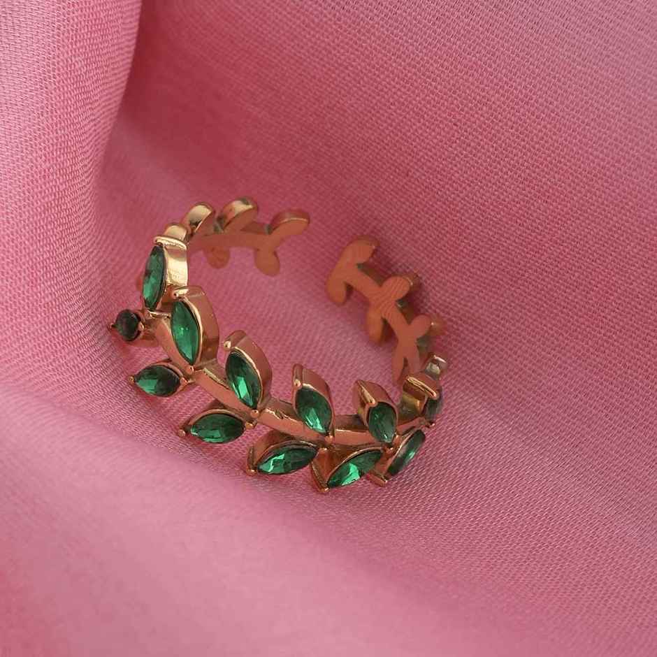 Palmonas Green Leaf Gold Ring