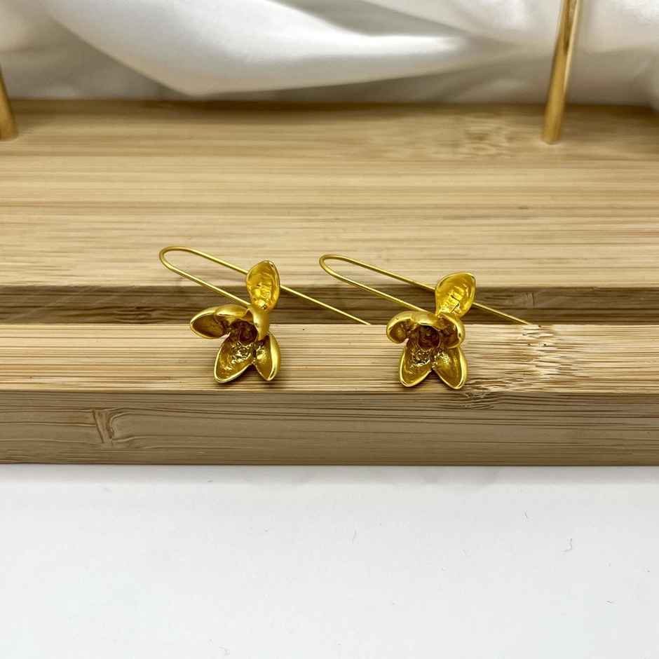 Just Lil Things Golden Bloom Drop Earrings | Jlt11575