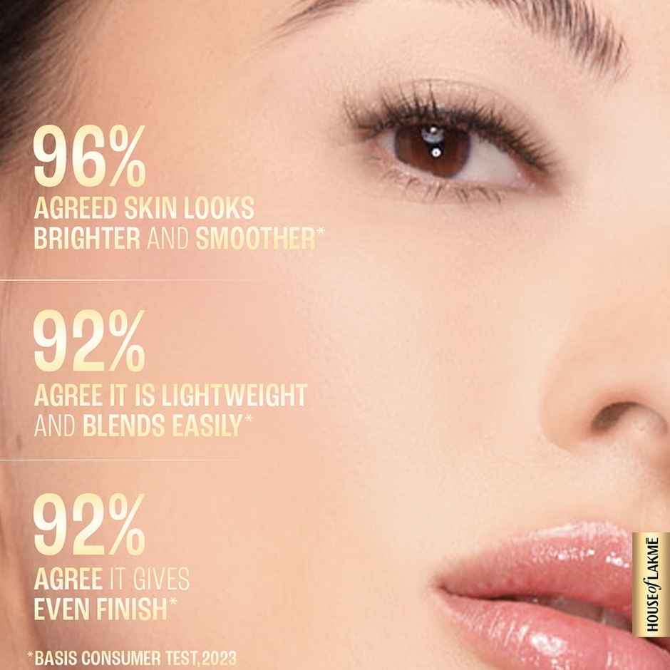 Lakme Makeup+Skincare VitC Superglow Skin Perfecting Tint Warm Beige W240