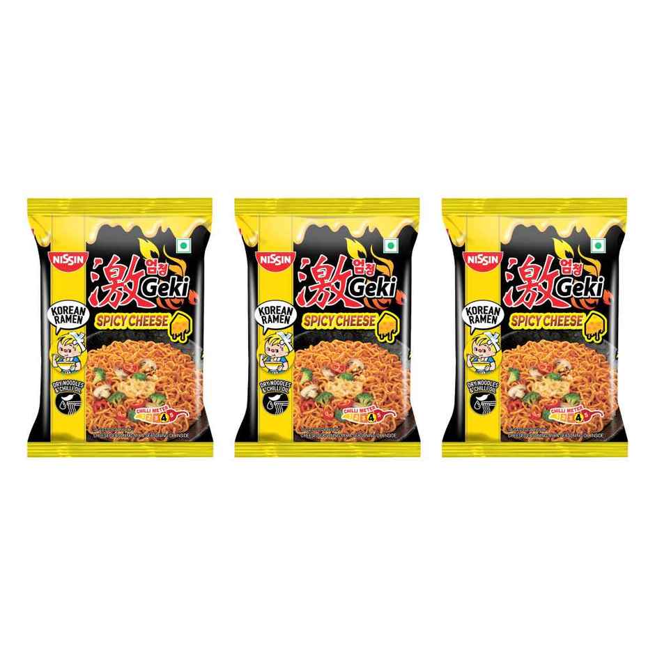 Nissin Geki - Hot and Spicy Korean Cheese Flavoured Ramen Instant Noodles Combo
