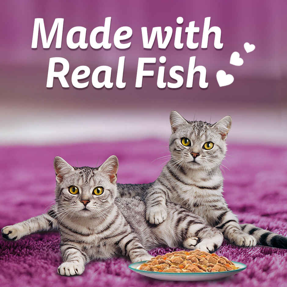 Whiskas Tasty Mix Adult Wet Cat Food, Seafood Cocktail Wakame Seaweed in Gravy