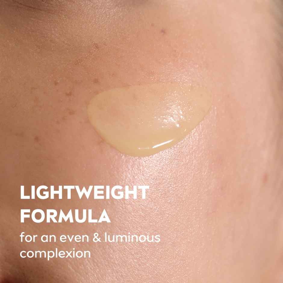 NIVEA Luminous Even Glow Oil Control Serum| Thiamidol, Salicylic, Hyaluronic Acid| Reduces Dark Spot