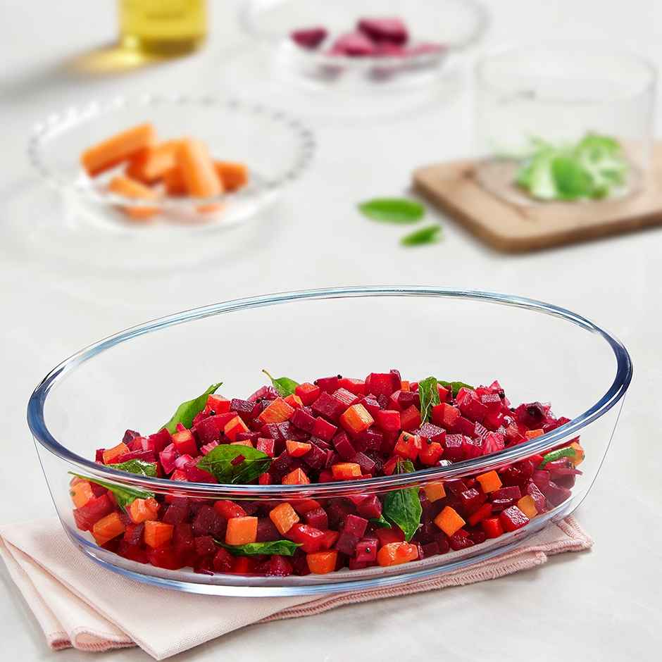 Borosil 1.6L Oval Baking Dish, Borosilicate Glass Serving & Baking Dish,Microwave & Dishwasher Safe