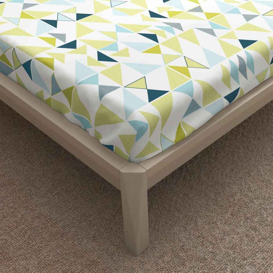 Wakefit Maze Fitted Queen 100% Cotton Geometric Bedsheet, 2 Pillow Covers | White | 78 x 60 in