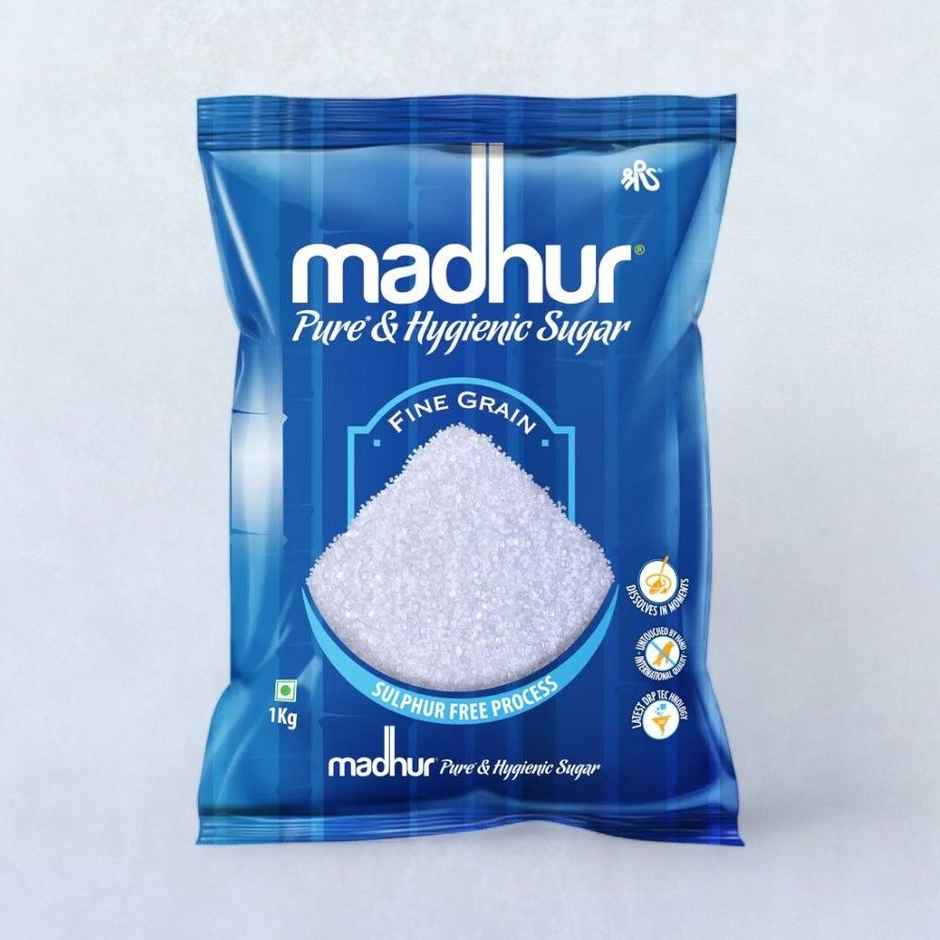 Aashirvaad Superior MP Atta(5kg), Sunpure Refined Oil -Sunflower(1l) & Madhur Sugar/Sakkare - Refined(1kg) Combo