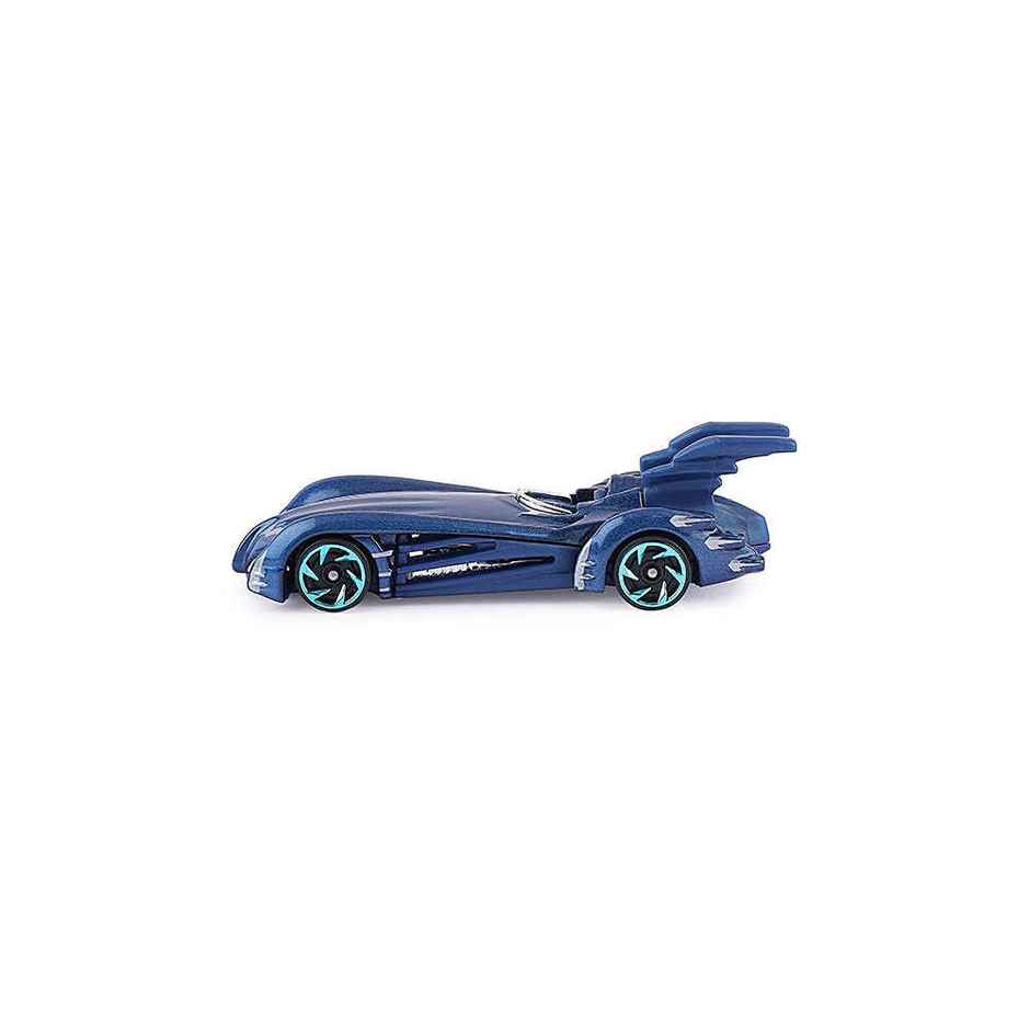 Hot Wheels Worldwide Basic Car | Batman And Robin Batmobile Toy Car For Kids & Collectors