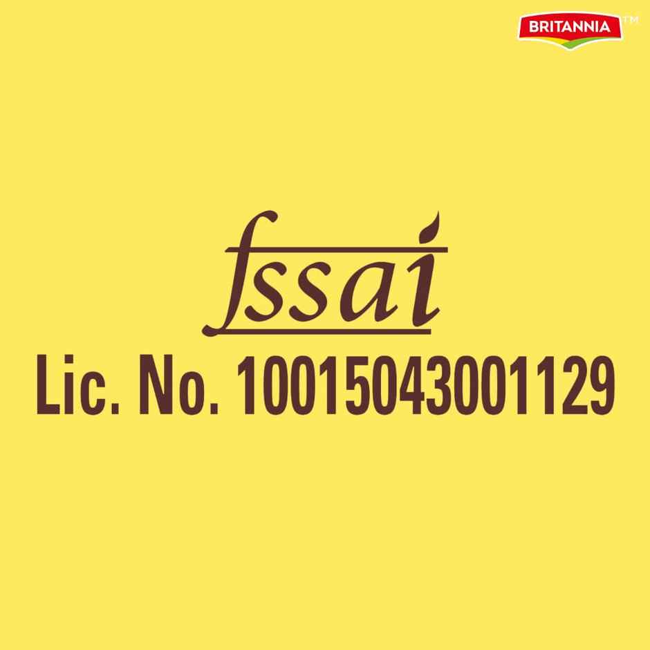 Britannia Romance Cake Nuts & Raisin | Bakery Delight