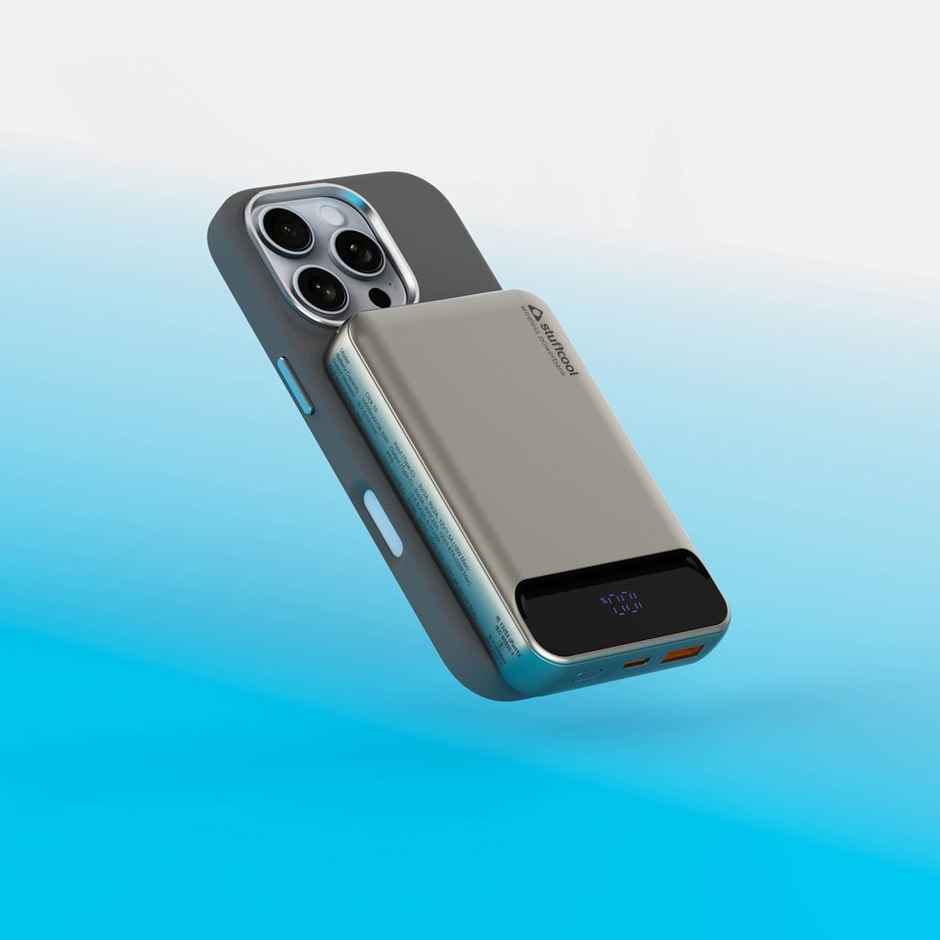 Stuffcool Click 10000 mAh Magnetic Wireless Powerbank For Iphone With Fast Charging