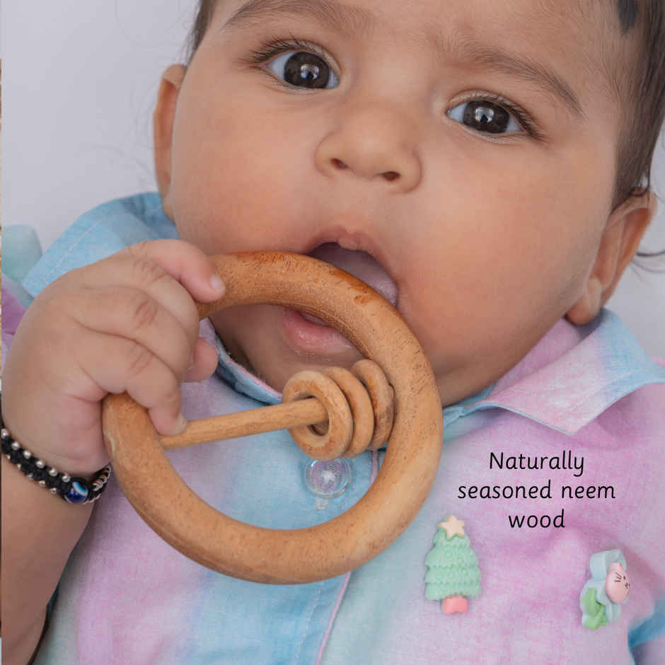 Ariro Toys Neem Wood Rattles (Set�of�3)