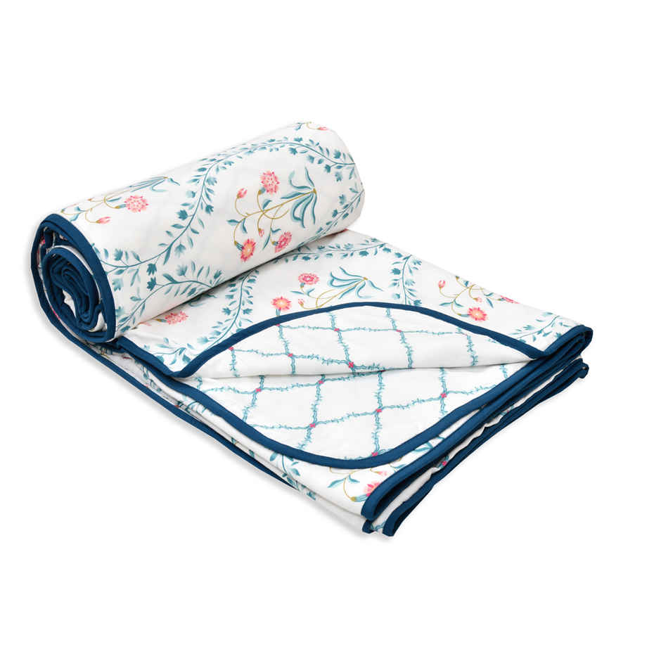 Haus & Kinder Reversible Single Bed Dohar | White & Blue - 58 x 88 in
