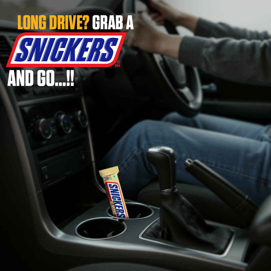 Snickers Almond Filled Chocolate Bar | Loaded with Crunchy Almonds & Caramel 
