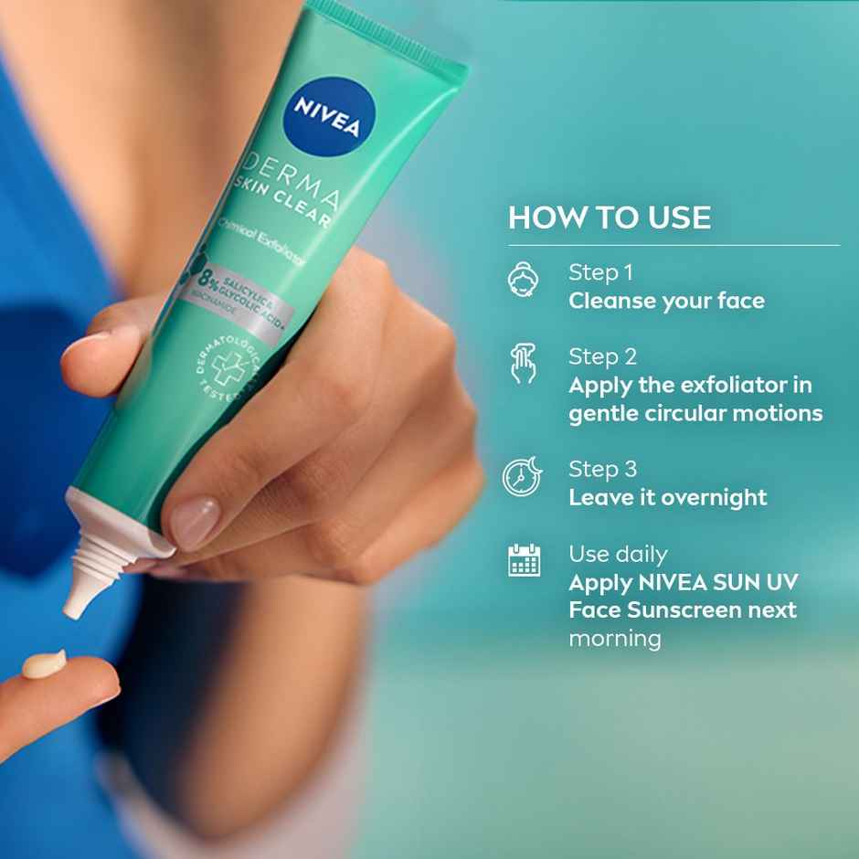 Nivea Face Derma Skin Clear Exfoliator
