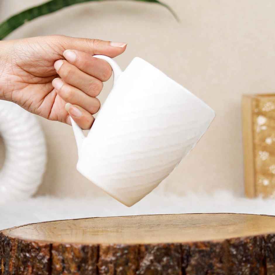 The Earth Store White Check 400 ml Ceramic Coffee Mug Microwave Safe Mug for Gift