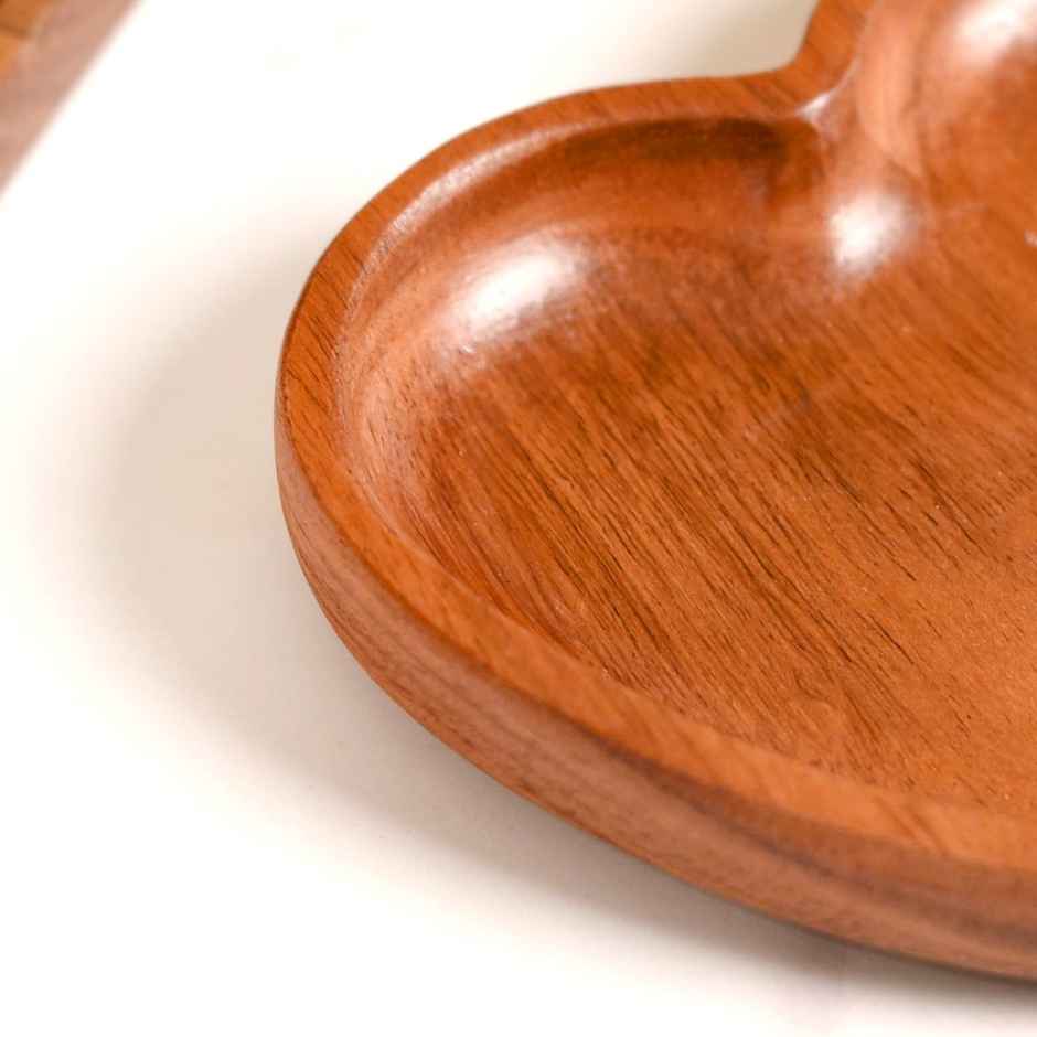 Nestasia Acacia Wood Heart Dessert Plate | 6 in