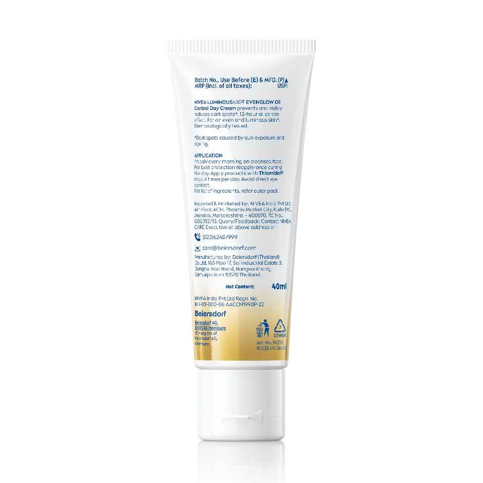 Nivea Luminous Even Glow Oil Control Serum| Thiamidol, Salicylic, Hyaluronic Acid| Reduces Dark Spot (40ml) & Nivea Luminous Even Glow Face Wash | Oil Free Formula, Aha, Aloe Vera, Guarana Extract | Deep Clean (100ml) & Nivea Luminous Even Glow Oil Control Day Cream Spf 50,Thiamidol |Uv Protection & Reduces Dark Spots (40ml) & Nivea Luminous Even Glow Night Cream |Thiamidol & Hyaluronic Acid |Moisturizes & Reduces Dark Spots (40ml) Combo