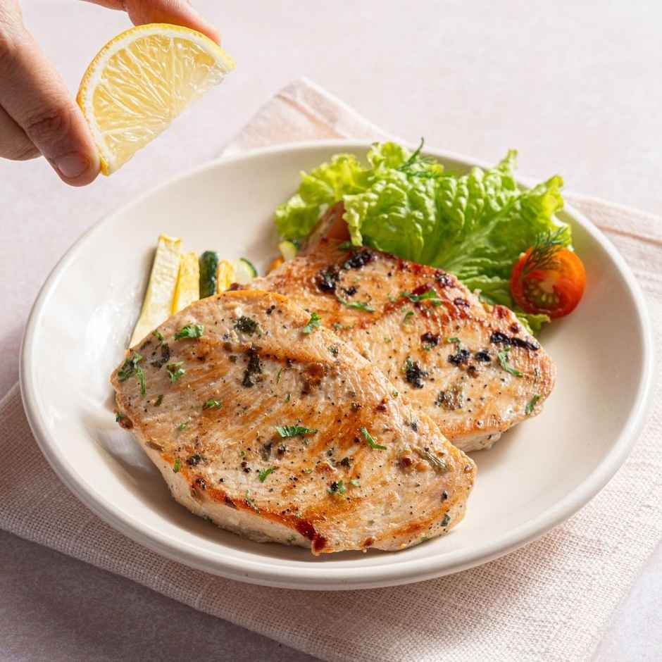 Meatigo Everyday Herb & Lime Chicken Breast (Frozen)