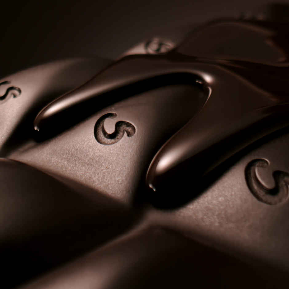 Galaxy Fusions Dark Chocolate Bar With 70% Cocoa