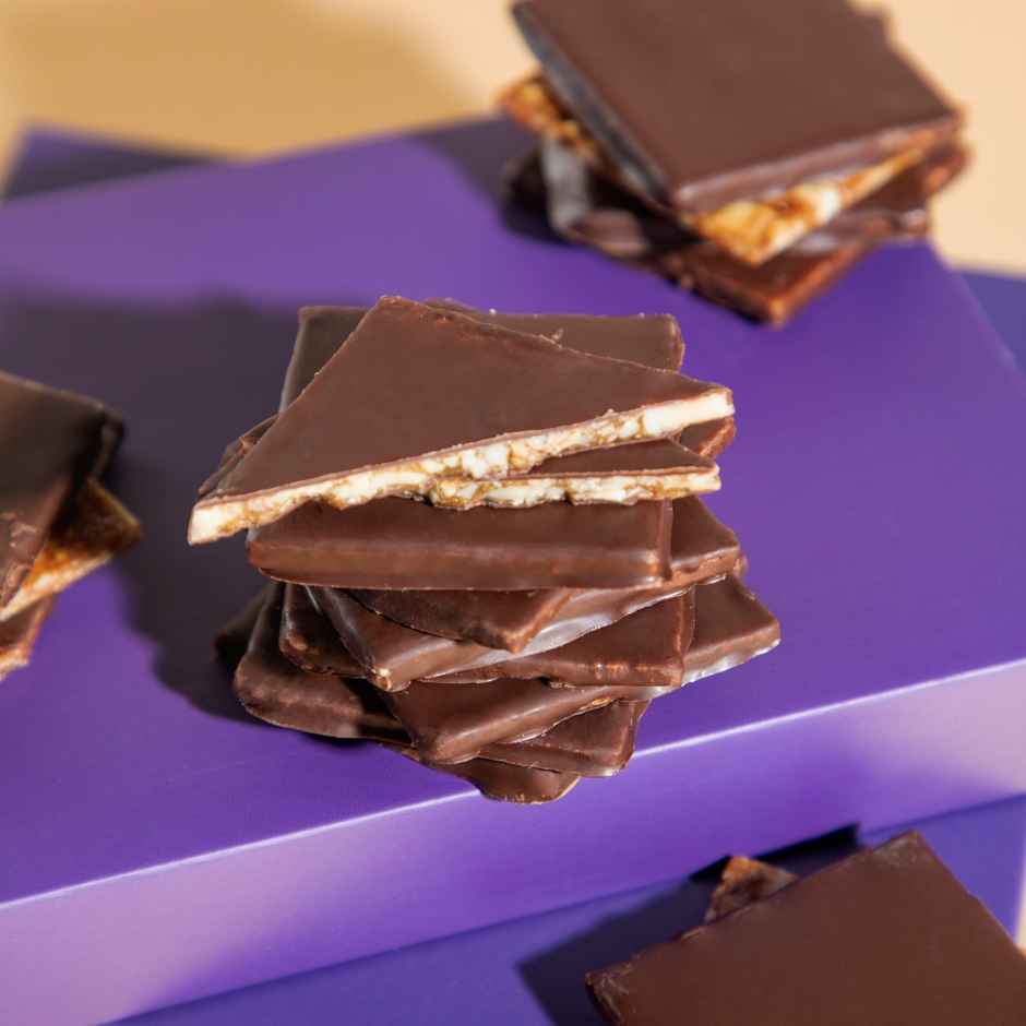 Nova Nova Chocolate Almond Florentine Gift Box | Elegant Gift Offering | Nova Nova