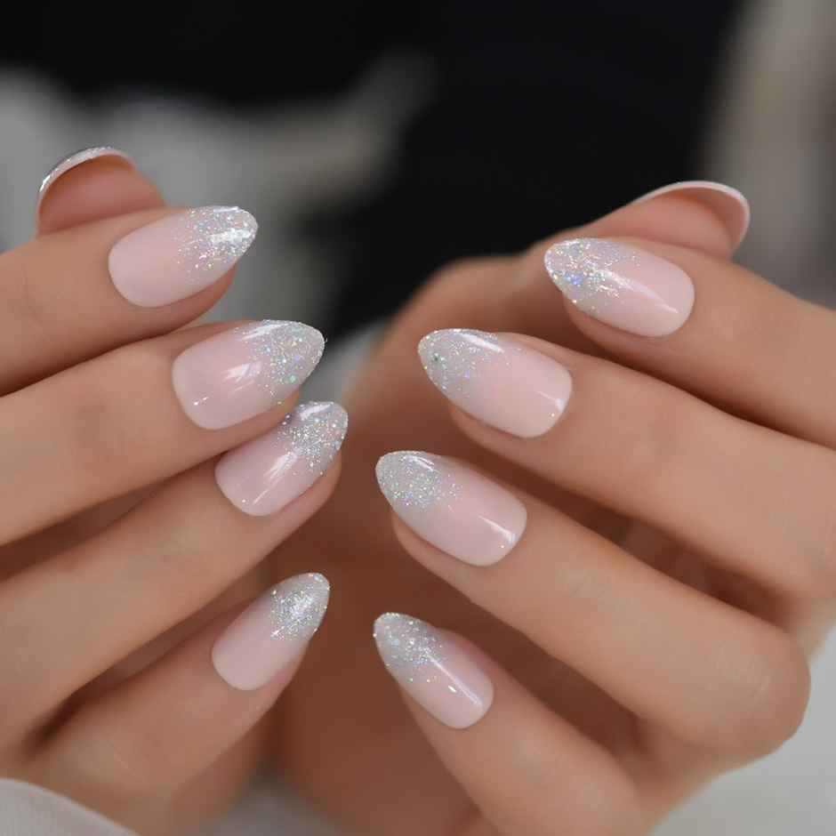 Gush Beauty Nailed It | Reusable Luxury Press On Nails | Short Round | Aura | Nude & Silver