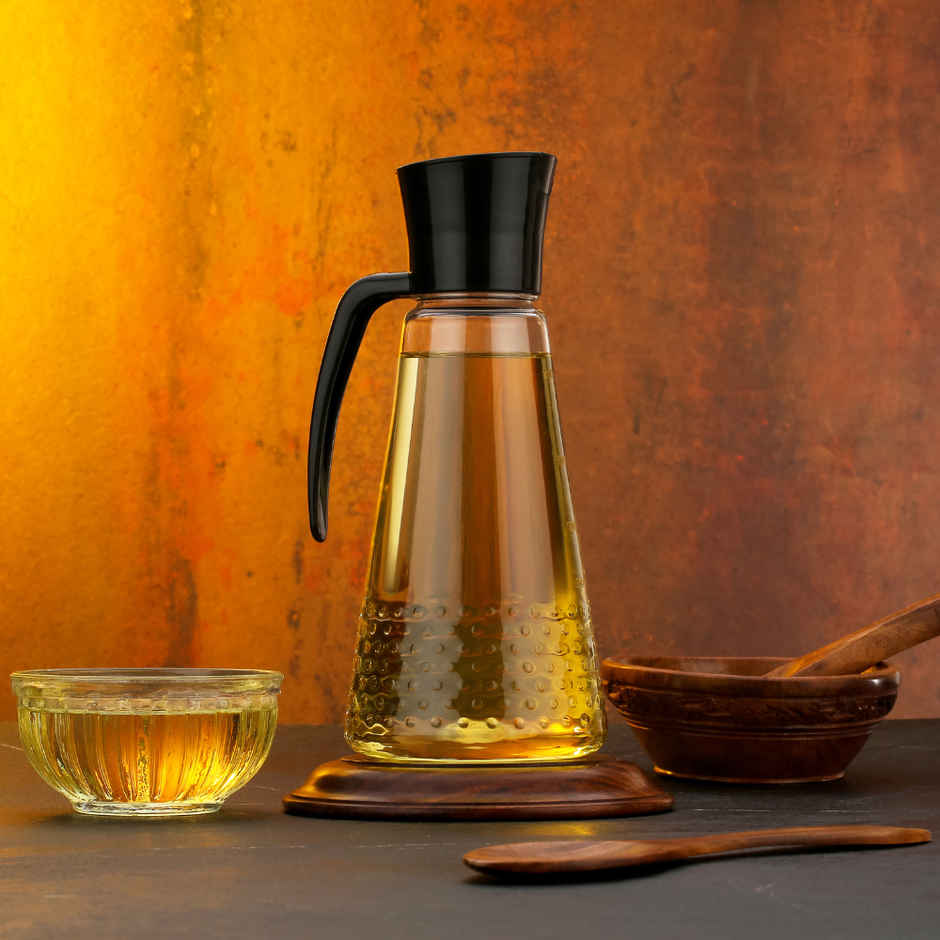 ReeQ Plastic Oil Dispenser Bottle with Handle | Transparent with Black Lid