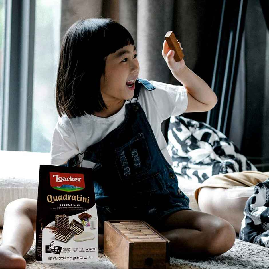 Loacker Quadritini Cacao & Milk 