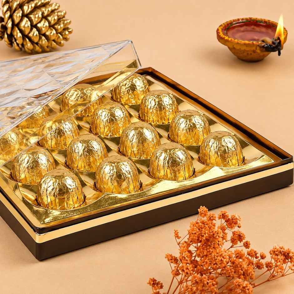 Sapphire Hazelfills Milk Chocolate Gift Pack (16 pcs)