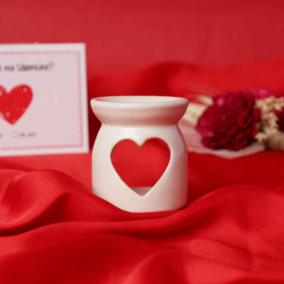 Celebration Vibes Curated Gift Hamper | Ideal for Gifting | Oye Happy