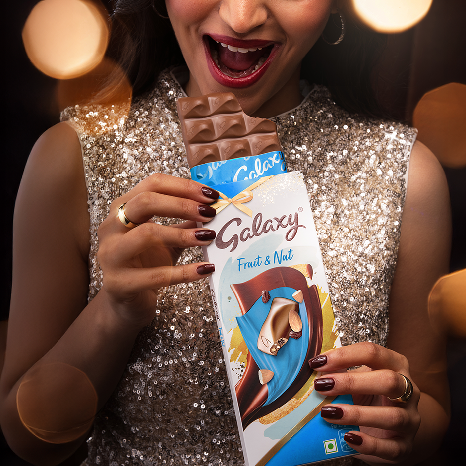Galaxy Fruit & Nut Chocolate Bar