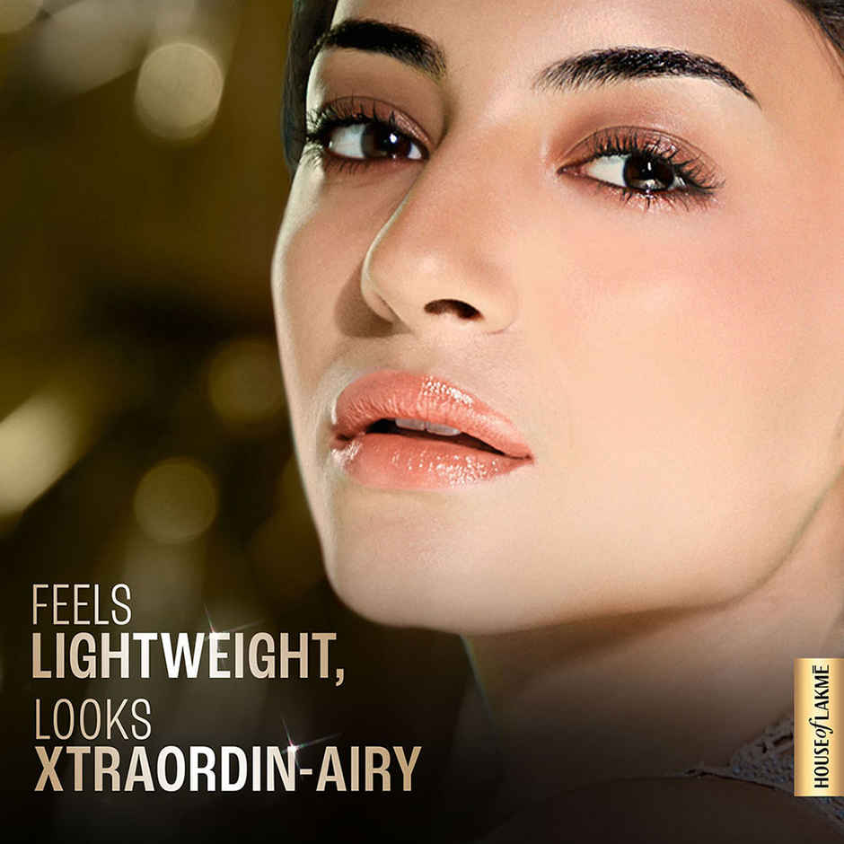 Lakme Xtraordin Airy Mattreal Mousse Gold Med