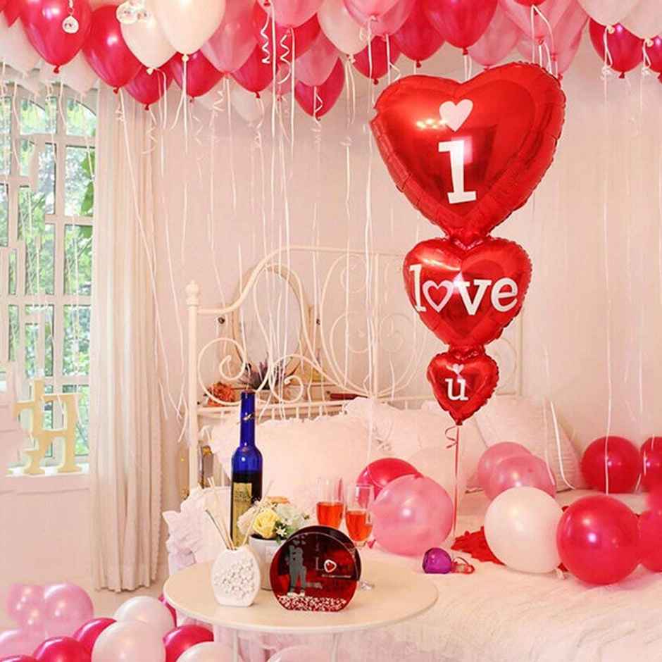 Foil Balloons Combo | 1 x I Love U Foil Balloon & 4 x Heart shaped Foil Balloons | Assorted | Se7en