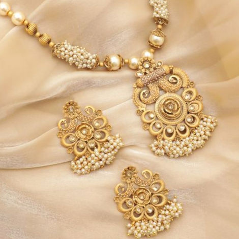 Rubans Gold-Plated Stone Studded Beaded Necklace Set