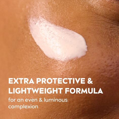 NIVEA Luminous Even Glow Oil Control Day Cream SPF 50,Thiamidol |UV protection & Reduces Dark Spots