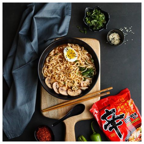 Korean Nongshim Shin Ramyun Noodle Soup Veg