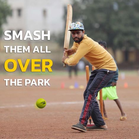 CRICKET BALL , 3 PACKS , FOR STANDARD TENNIS .GROUND GAME