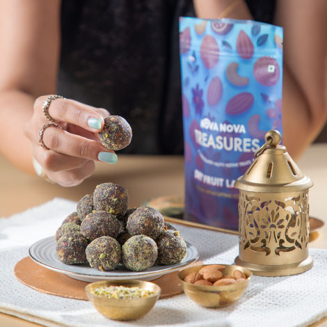 Nova Nova Dry Fruit Date Laddus