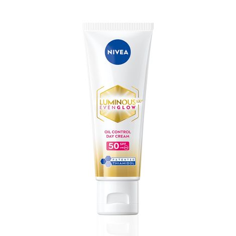 NIVEA Luminous Even Glow Oil Control Day Cream SPF 50,Thiamidol |UV protection & Reduces Dark Spots