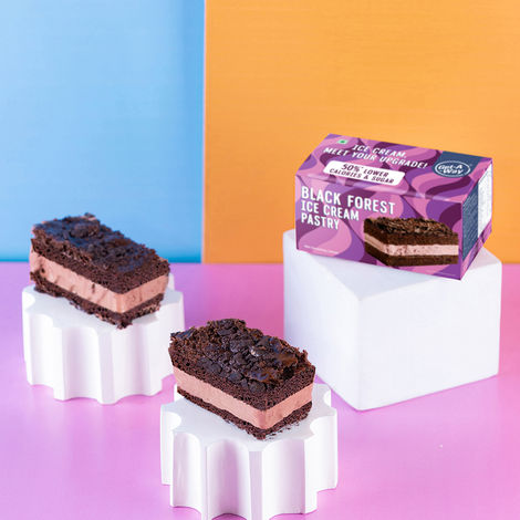 Get-A-Way Black Forest Ice Cream Pastry Combo