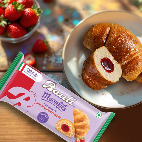Bauli Moonfils Croissants Strawberry (Veg)