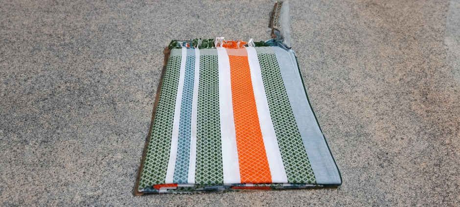 Super Soft Bath Towel (163cm x 81cm) - Assorted Colors & Designs